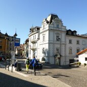 meran obermais brunnenplatz