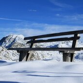 Penser Joch Bank Schnee