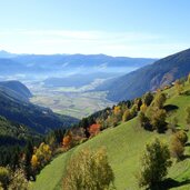 gais und brunecker becken im herbst von muehlbach aus im herbst