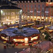 Christkindlmarkt Bozen Waltherplatz