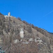 ruine reichenberg im fruehling