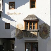 Passeiertal St Martin in Passeier Turmhaus am Dorfplatz