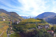 bozen weinlandschaft herbst st magdalena bei rentsch