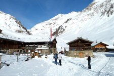 fane alm vals winter jausenstation zingerle