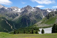 ortler mit marltgrat und end der welt ferner und suedblick