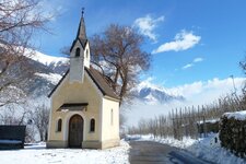 kapelle am weg kastelbell tarsch winter