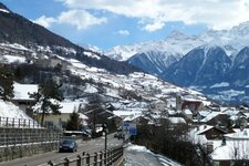 schluderns dorf winter