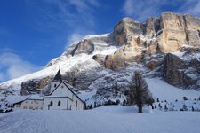 badia heiligkreuz la crusc santa croce winter
