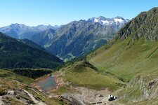 aussicht schneeberger see und oetztaler alpen