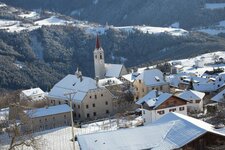 Feldthurns Dorf Winter