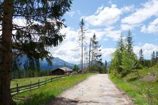 weg richtung hagner alm