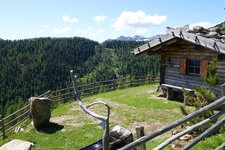 leger alm am weg alpenrosenweg falkomai fr