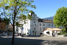 meran obermais brunnenplatz