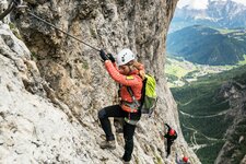 alta badia klettern personen via ferrata