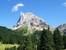 wuerzjochstrasse blick auf peitlerkofel