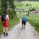 huettenwanderung im drei zinnen gebiet wandern richtung sexten personen