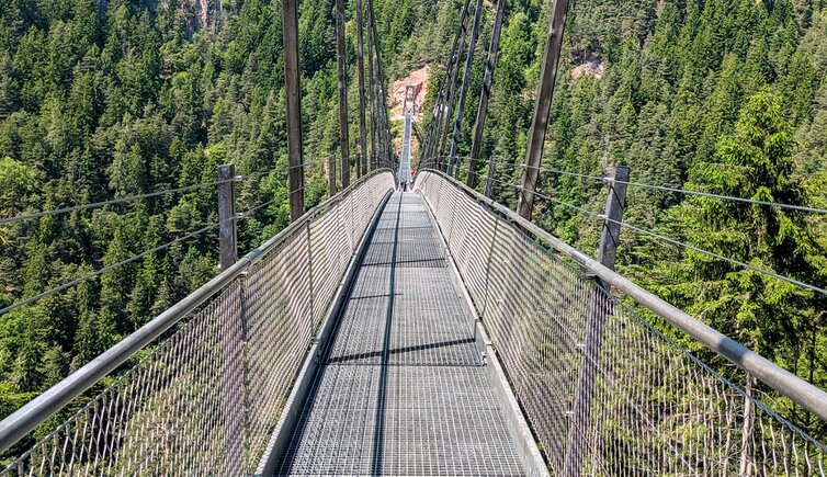 marterloch haengebruecke main