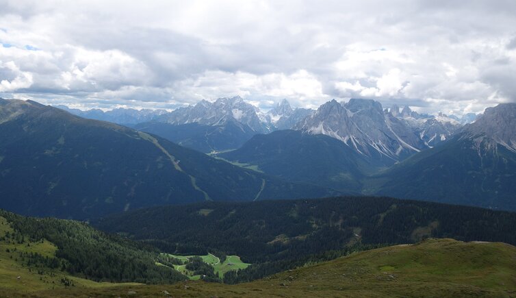 wolken am marchkinkele und aussicht dolomiten fr