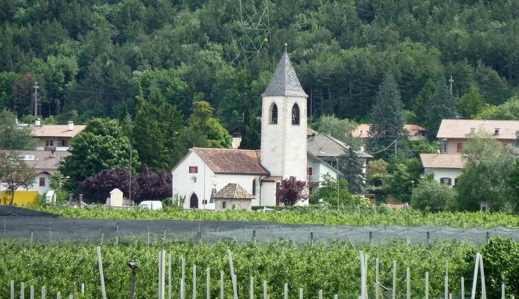 neumarkt ortsteil laag alte kirche st laurentius