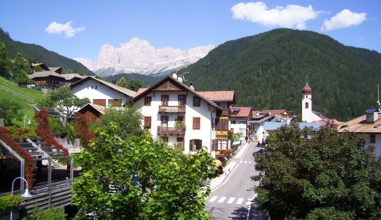 welschnofen zentrum mit rosengarten