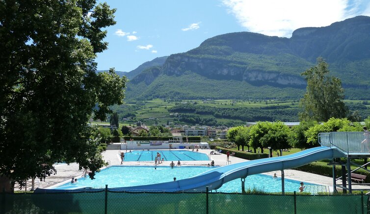 schwimmbad freibad neumarkt