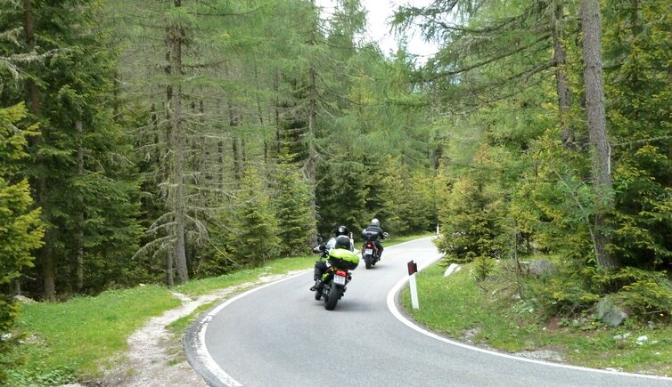 staller sattel pass strasse antholz motorrad