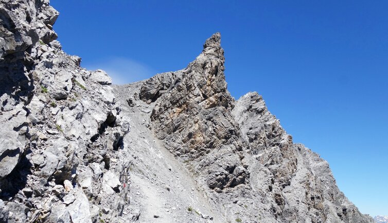 baerenkopfscharte und baerenkopf ortler