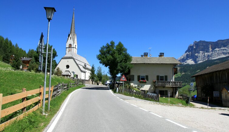 Alta Badia La Villa Kirche