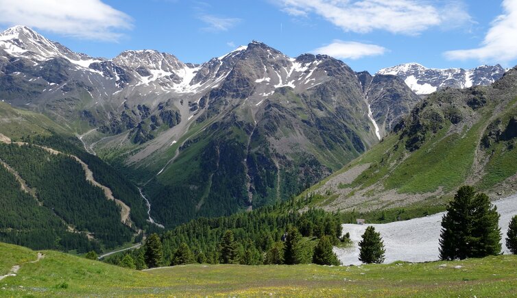 ortler mit marltgrat und end der welt ferner und suedblick