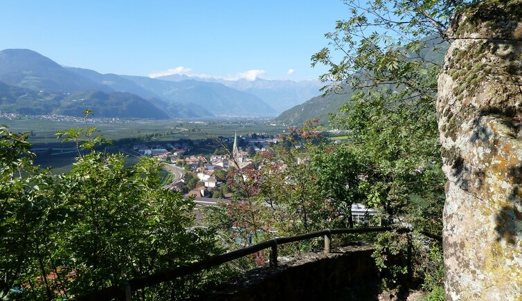 terlan margarethenweg promenade blick auf terlan