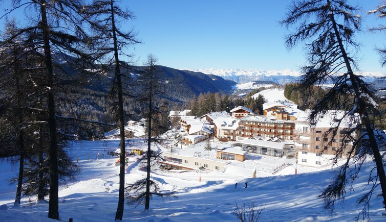 winter obereggen bei hotel cristall und sonnalp