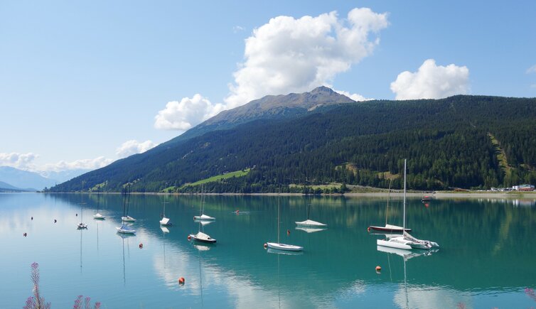 boote am reschensee bei reschen fr