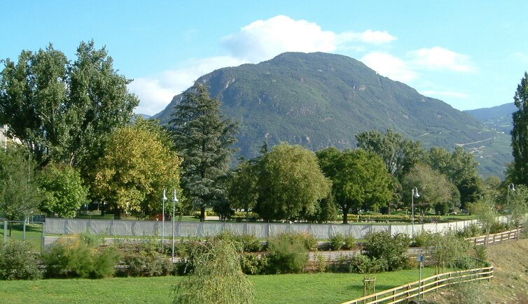 bozen radweg bei lido