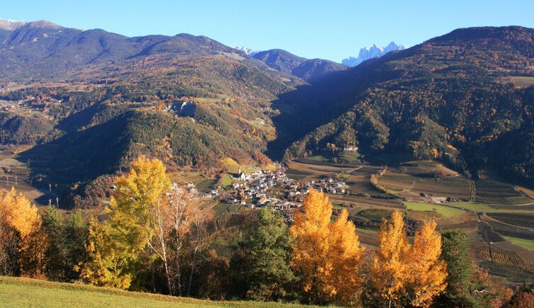 aussicht auf albeins und aferer tal herbst