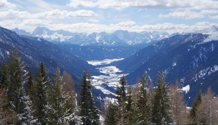 gsies uwaldalm winter umgebung aussicht gsiesertal und dolomiten