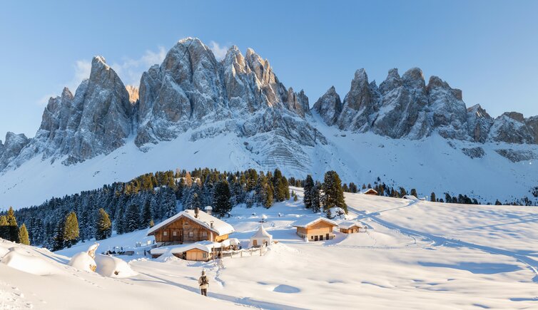 Villnoess Geisleralm Geisler Winter Panorama