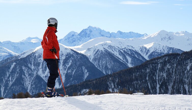 Skigebiet Watles Abfahrt Skifahrer