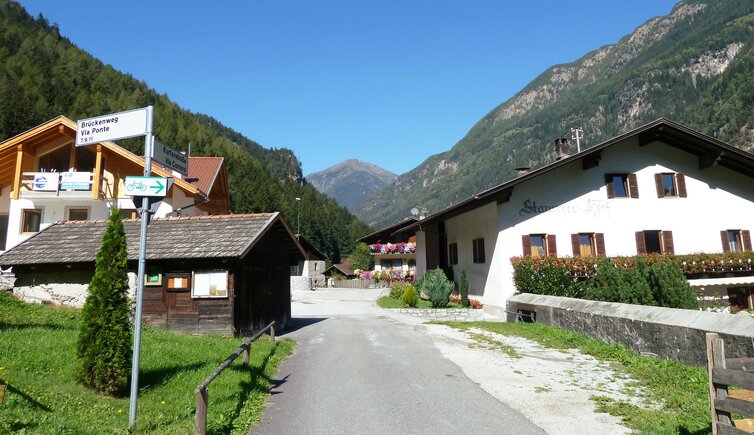 grasstein franzensfeste radweg