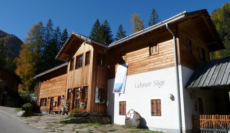 RS ulten lahner saege nationalparkhaus st gertraud