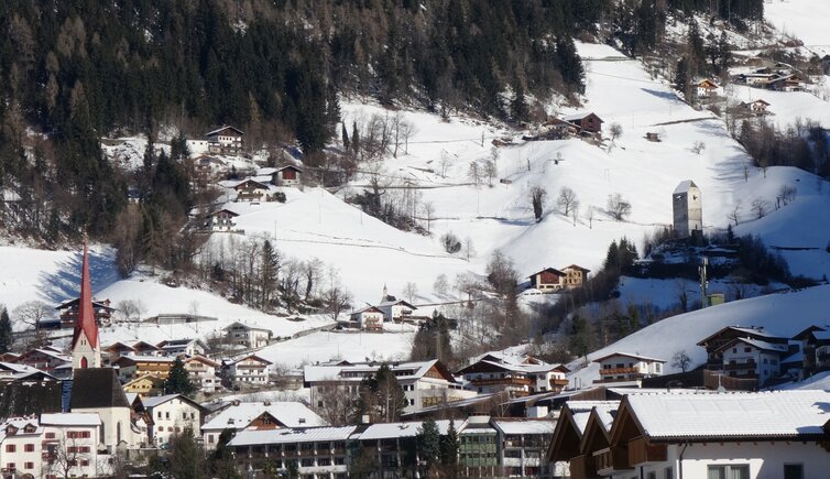 RS st leonhard in passeier winter mit jaufenburg