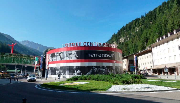 brenner brennerpass designer outlet brennero dob