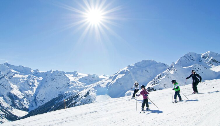 trafoi skifahren winter schnee personen marketing smgalfi